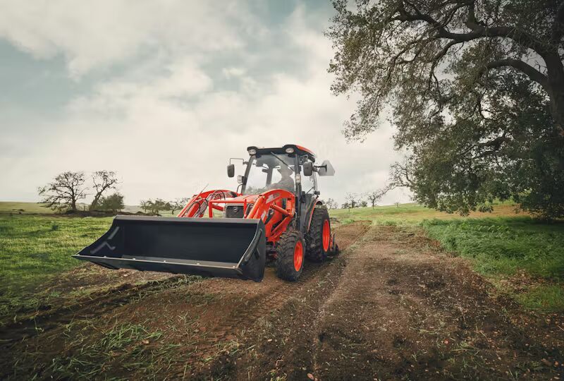 Load image into Gallery viewer, Kioti DK Series (Compact Utility Tractor)
