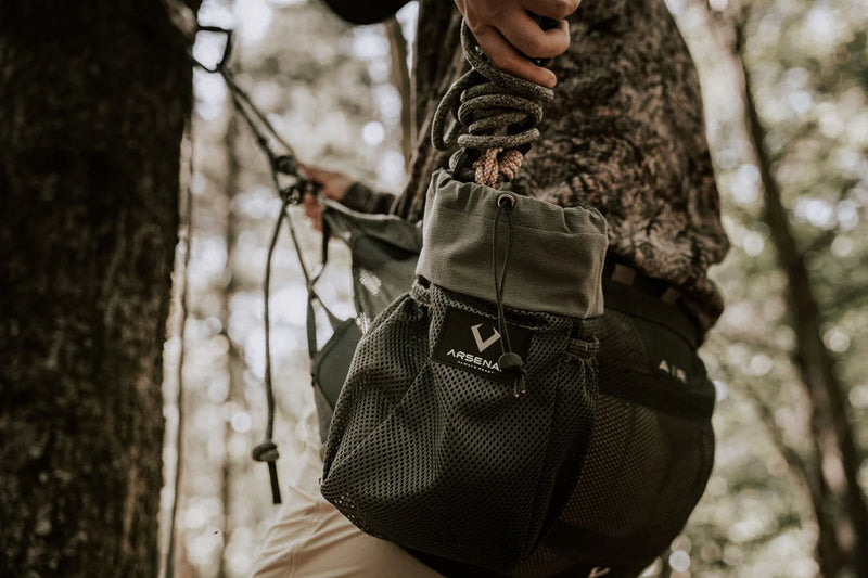 Load image into Gallery viewer, Arsenal Mesh Dump Pouch
