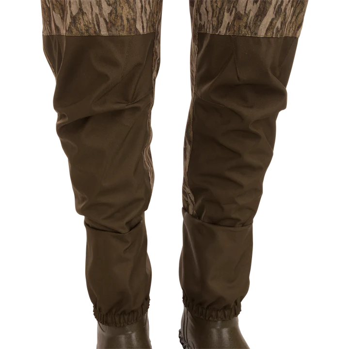 Load image into Gallery viewer, Drake Hardline Wader Bottomland
